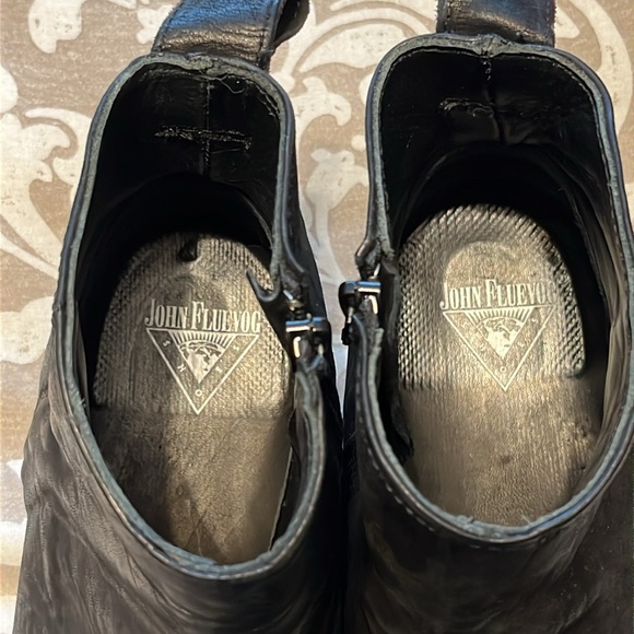 Fluevog size 11 - Picture 3 of 10